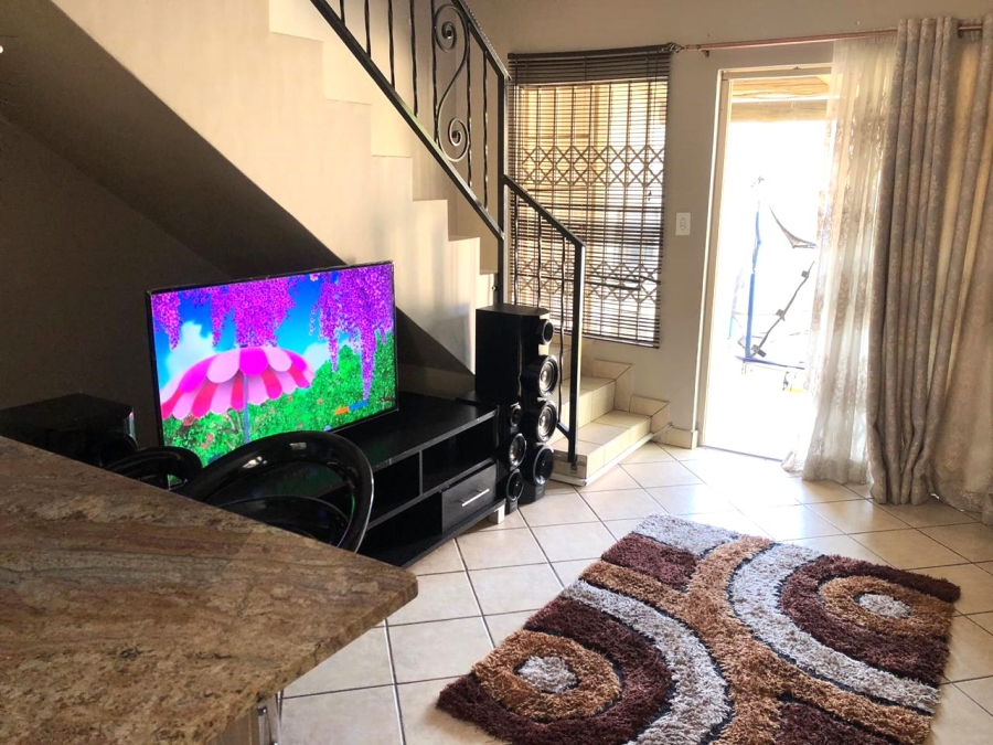 3 Bedroom Property for Sale in Vorna Valley Gauteng