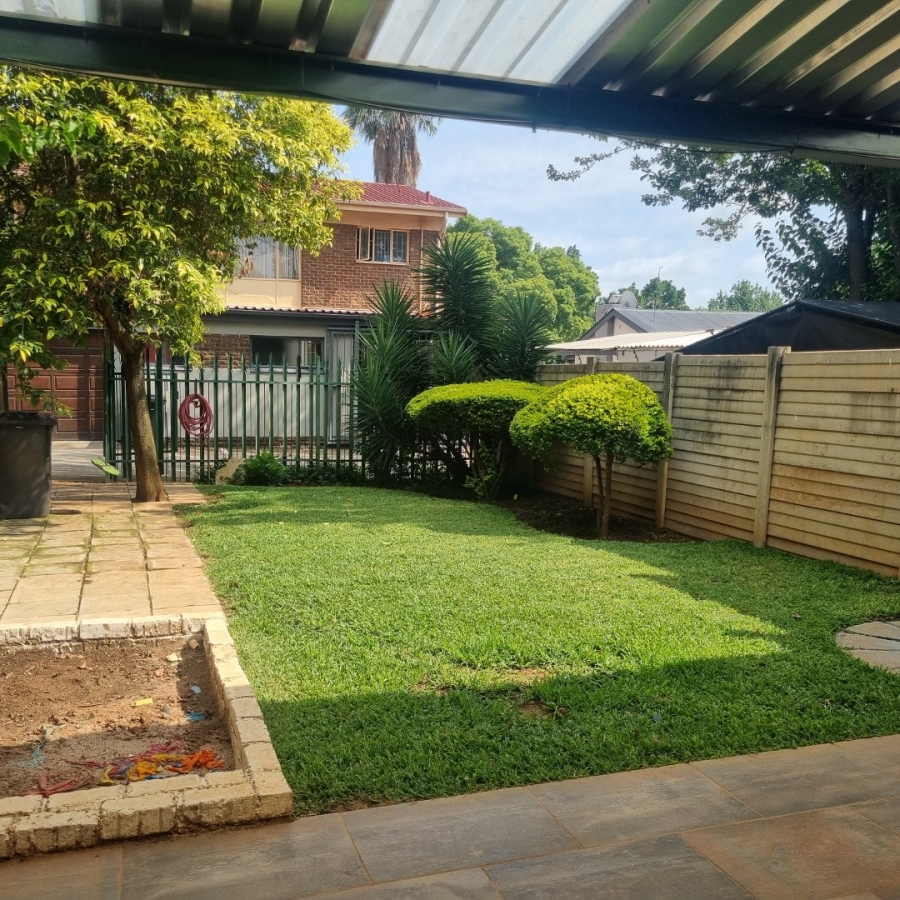 To Let 3 Bedroom Property for Rent in Clubview Gauteng