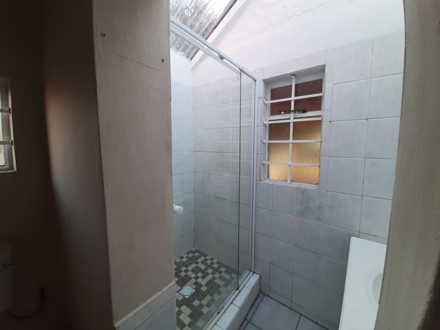 1 Bedroom Property for Sale in Hurlyvale Gauteng