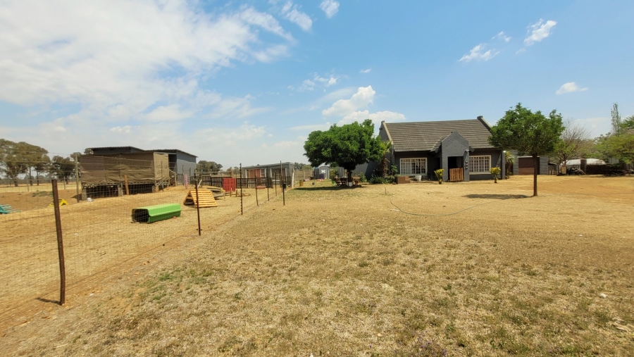 4 Bedroom Property for Sale in Valley Settlements A H Gauteng