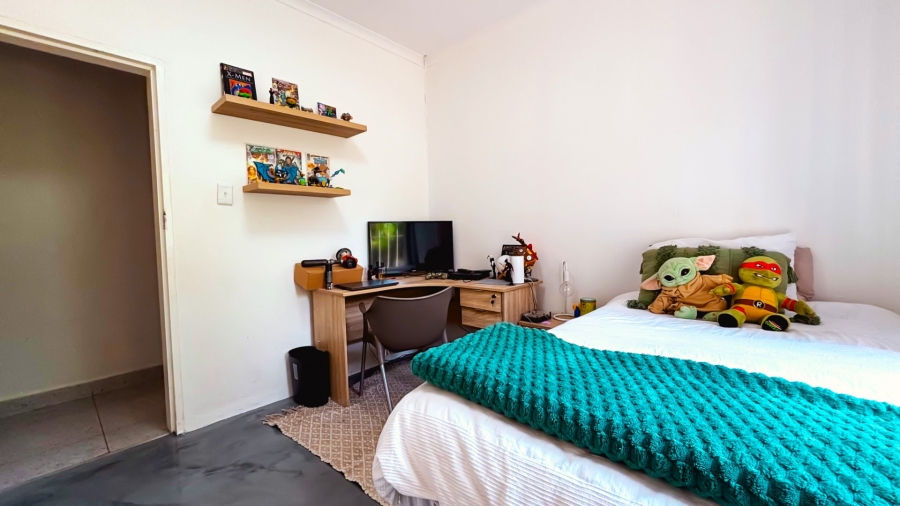 4 Bedroom Property for Sale in Weltevreden Park Gauteng