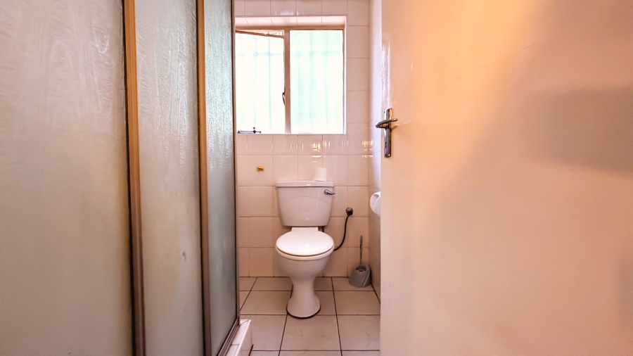 4 Bedroom Property for Sale in Weltevreden Park Gauteng