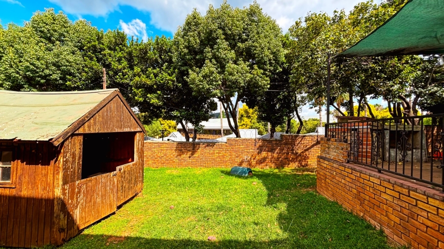 4 Bedroom Property for Sale in Weltevreden Park Gauteng