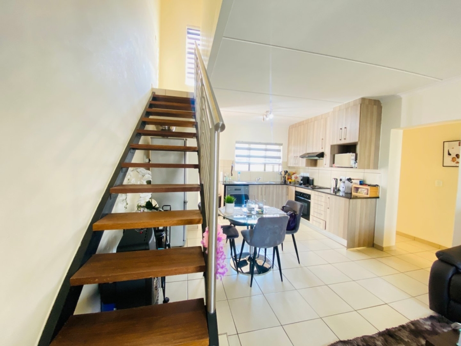 3 Bedroom Property for Sale in Barbeque Downs Gauteng