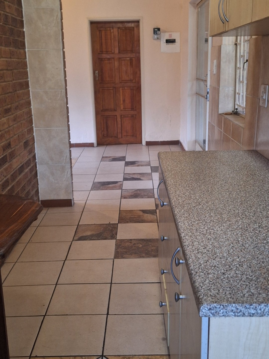 3 Bedroom Property for Sale in Wonderboom South Gauteng