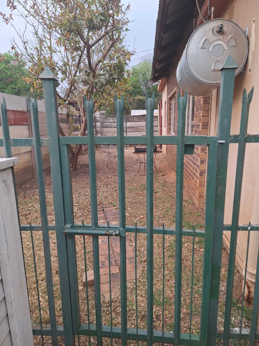 3 Bedroom Property for Sale in Wonderboom South Gauteng