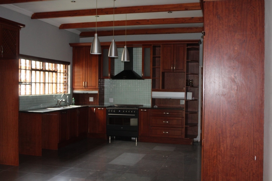 To Let 7 Bedroom Property for Rent in Hatfield Gauteng