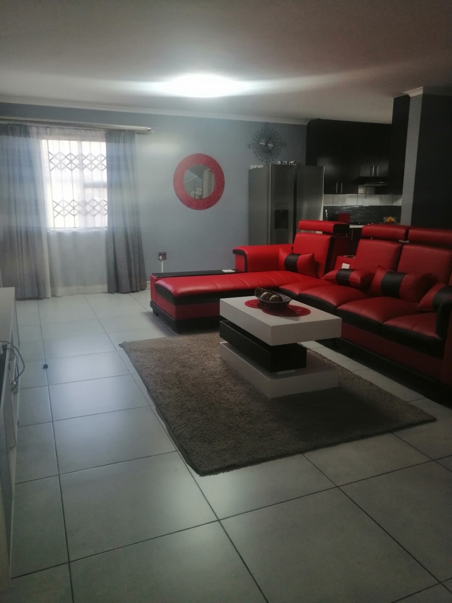 3 Bedroom Property for Sale in Blue Hills Gauteng