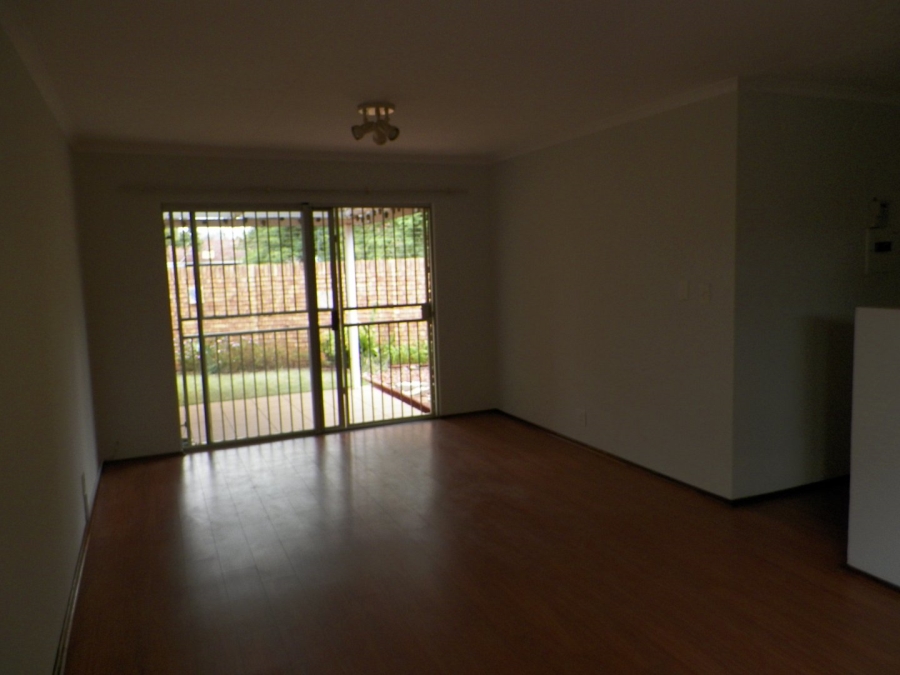 2 Bedroom Property for Sale in Wierdaglen Estate Gauteng