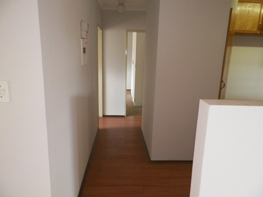 2 Bedroom Property for Sale in Wierdaglen Estate Gauteng