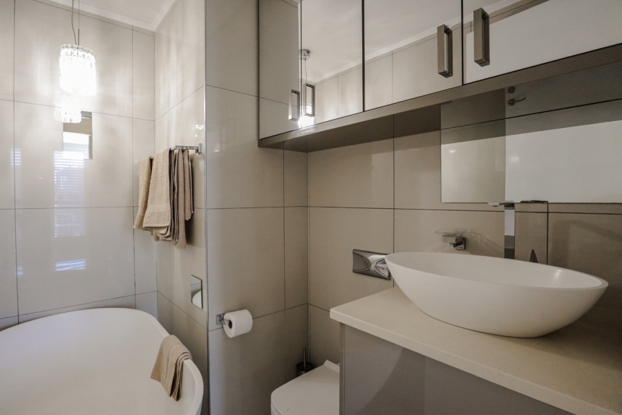 2 Bedroom Property for Sale in Bedford Gardens Gauteng