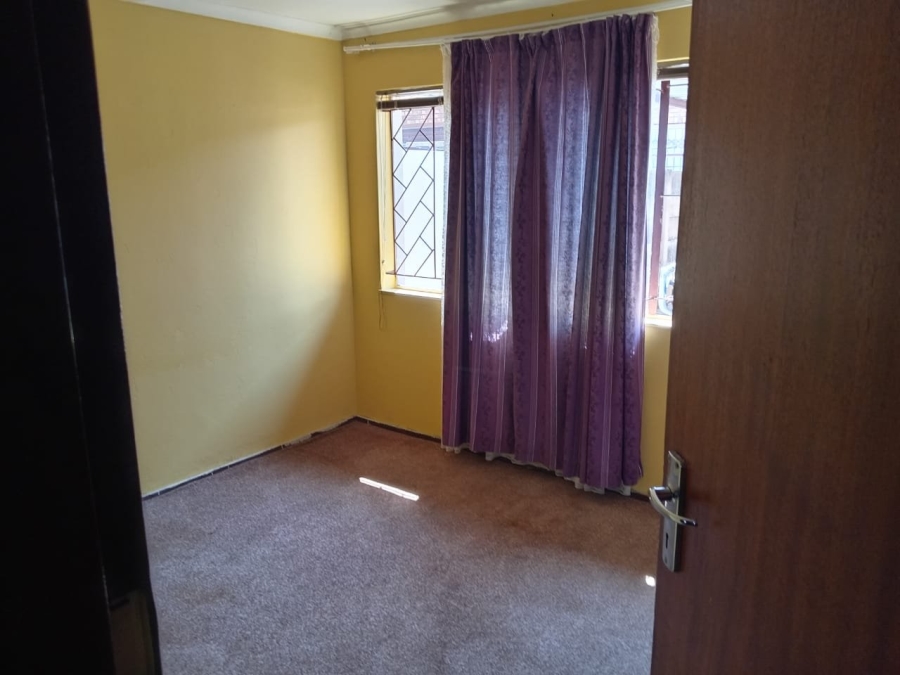 To Let 3 Bedroom Property for Rent in Elandspoort Gauteng
