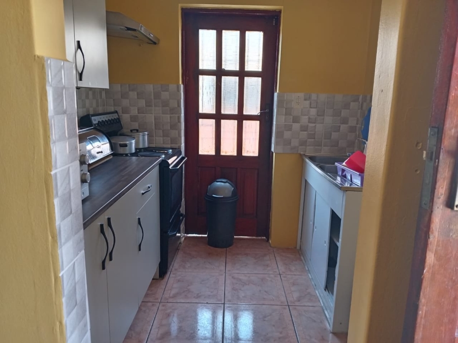 To Let 3 Bedroom Property for Rent in Elandspoort Gauteng