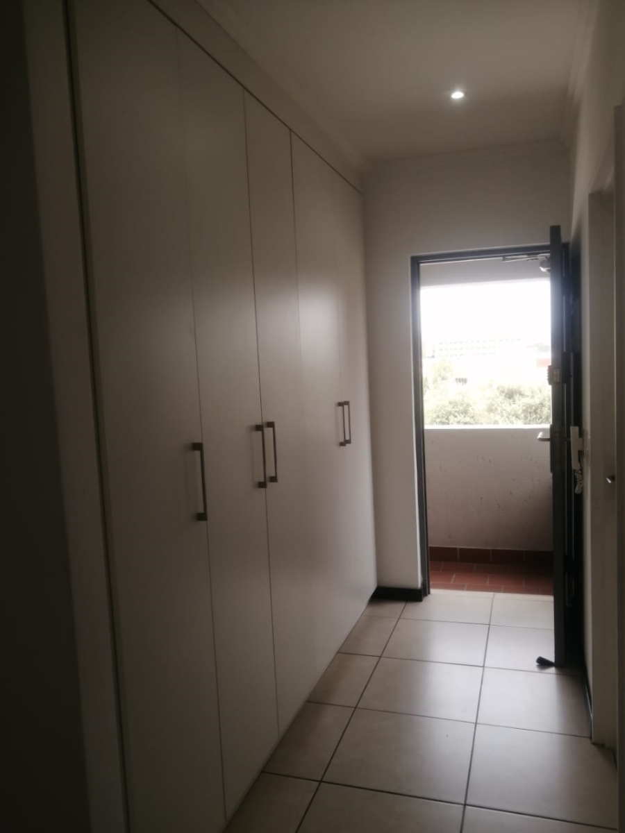  Bedroom Property for Sale in Sunninghill Gauteng