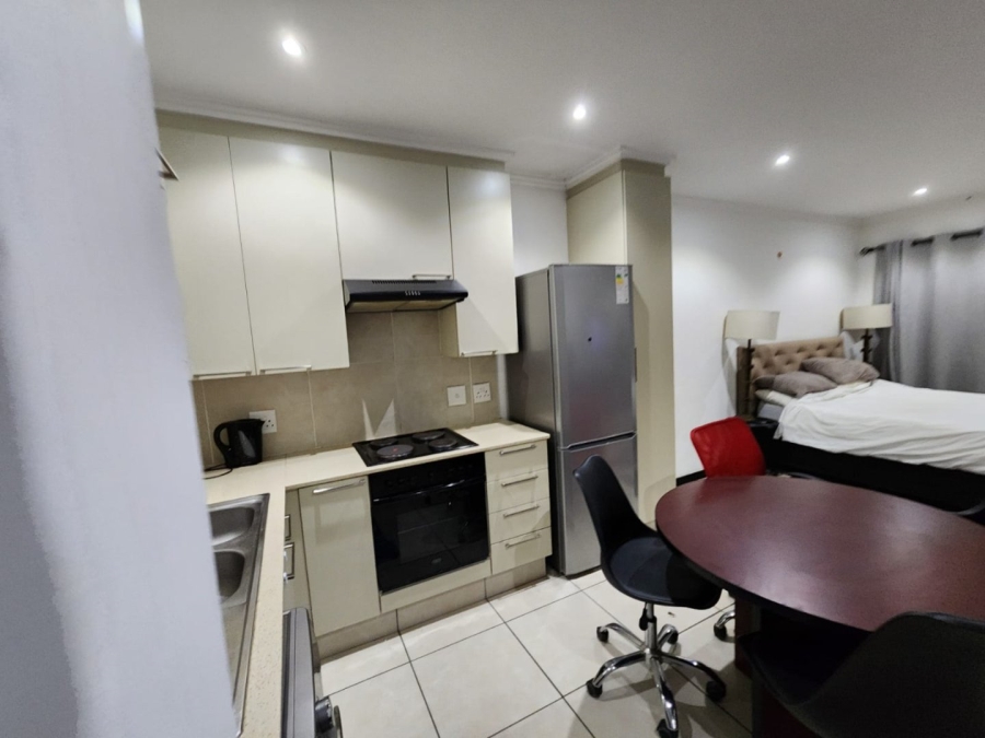 To Let  Bedroom Property for Rent in Sunninghill Gauteng