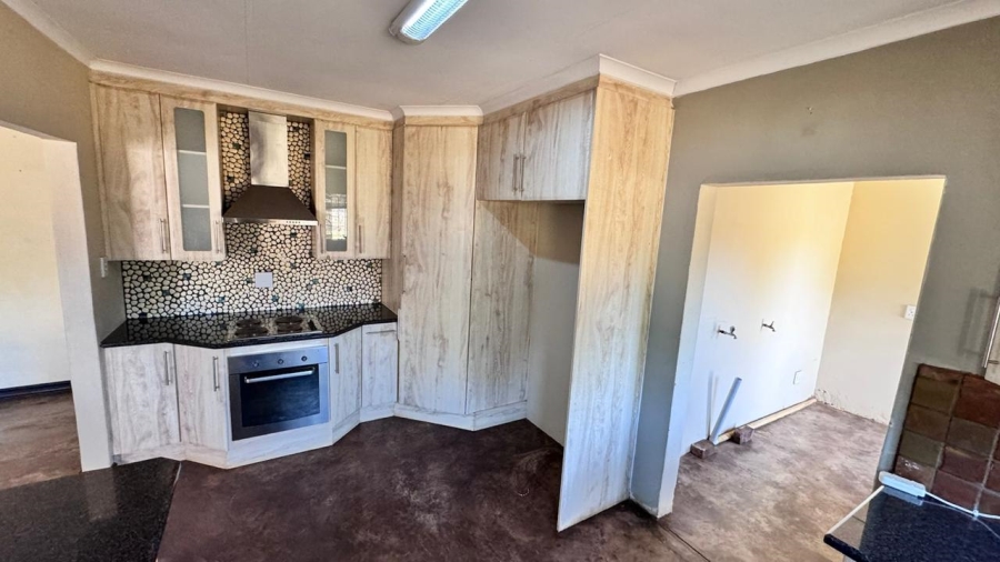 7 Bedroom Property for Sale in Bapsfontein Gauteng