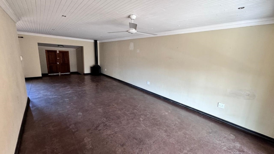 7 Bedroom Property for Sale in Bapsfontein Gauteng