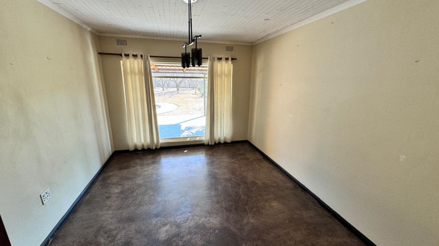 7 Bedroom Property for Sale in Bapsfontein Gauteng