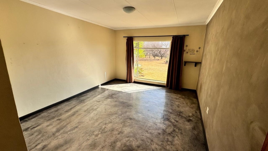 7 Bedroom Property for Sale in Bapsfontein Gauteng