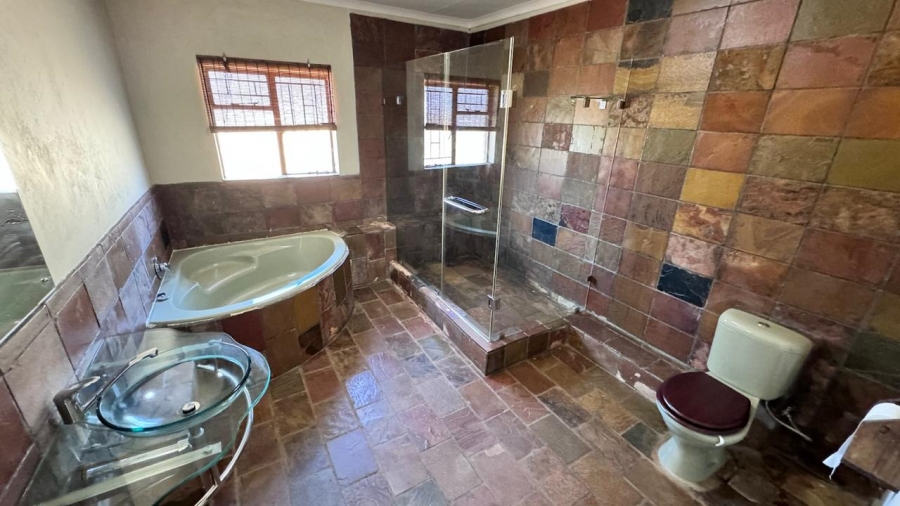 7 Bedroom Property for Sale in Bapsfontein Gauteng