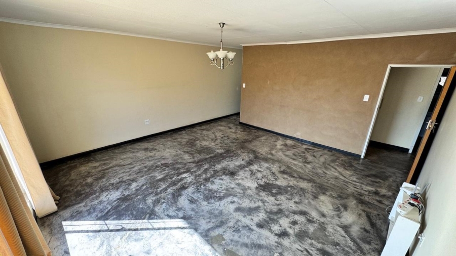 7 Bedroom Property for Sale in Bapsfontein Gauteng