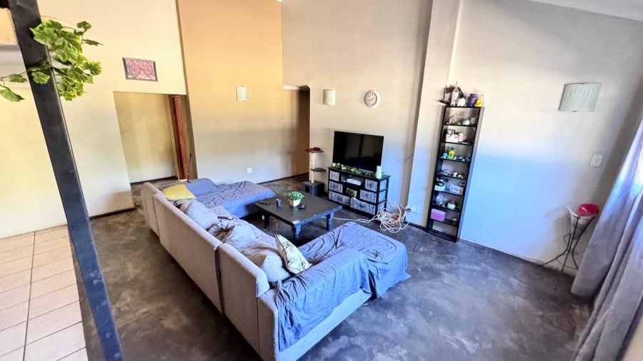 7 Bedroom Property for Sale in Bapsfontein Gauteng