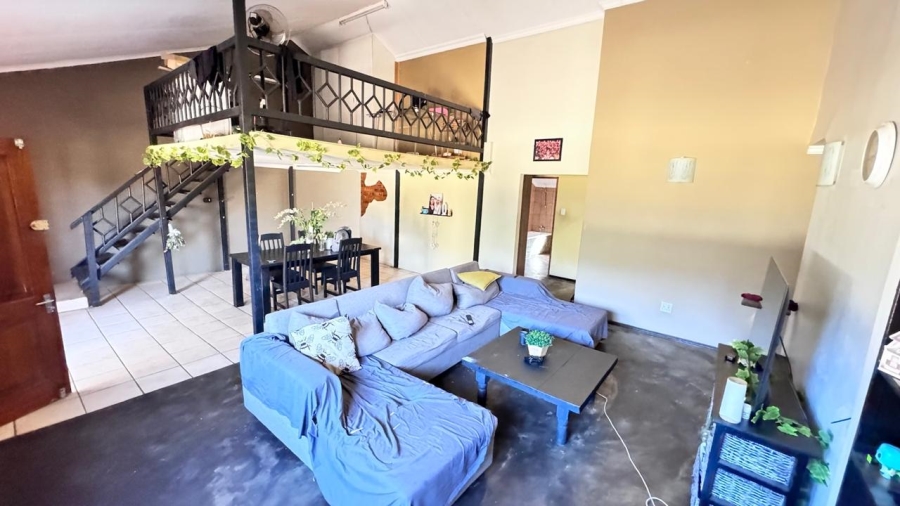 7 Bedroom Property for Sale in Bapsfontein Gauteng