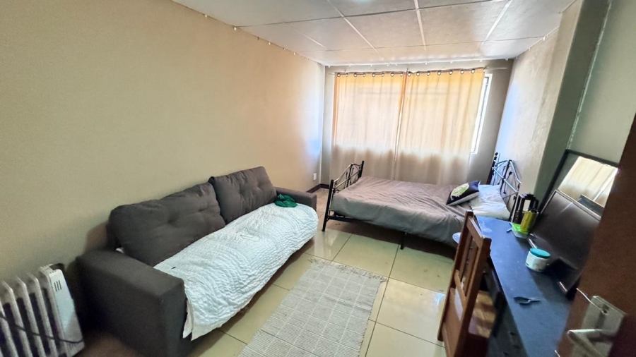 7 Bedroom Property for Sale in Bapsfontein Gauteng