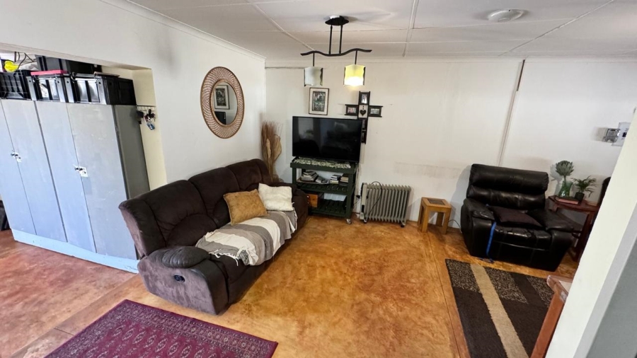 7 Bedroom Property for Sale in Bapsfontein Gauteng