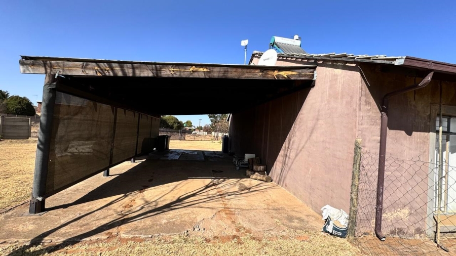 7 Bedroom Property for Sale in Bapsfontein Gauteng