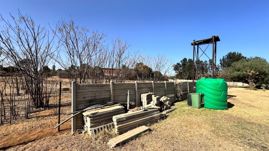 7 Bedroom Property for Sale in Bapsfontein Gauteng