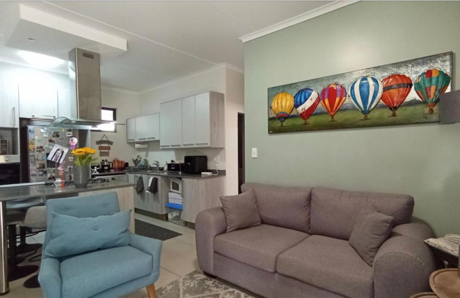 2 Bedroom Property for Sale in Erand Gardens Gauteng