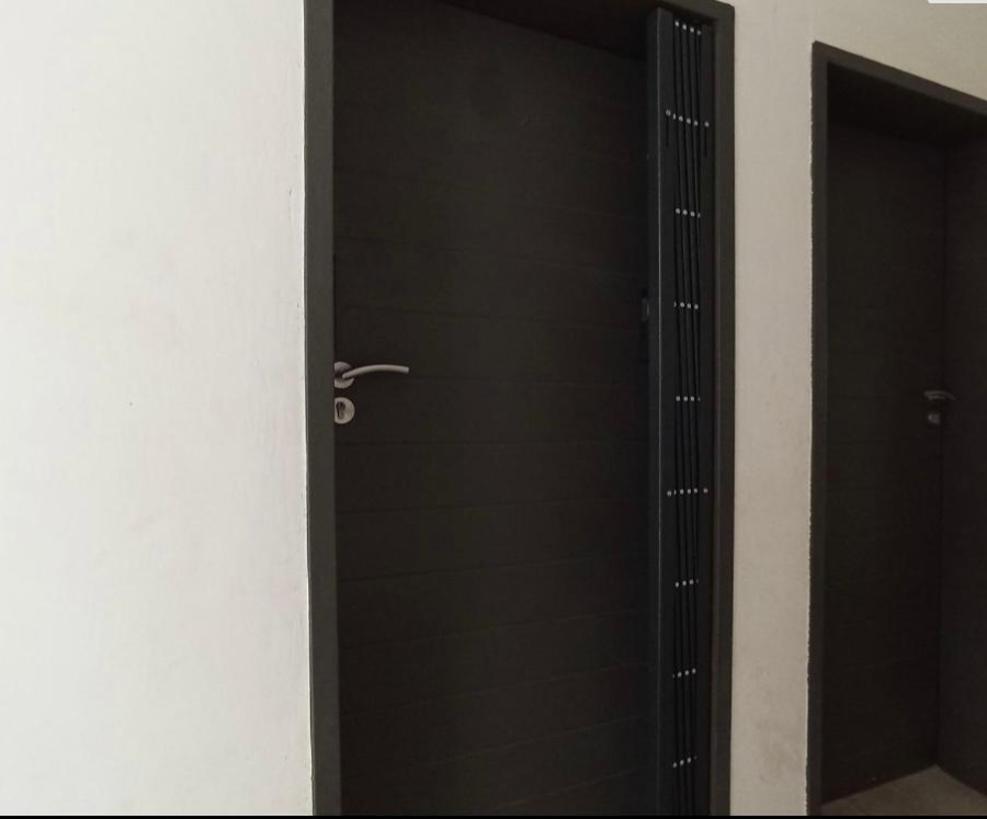 2 Bedroom Property for Sale in Erand Gardens Gauteng