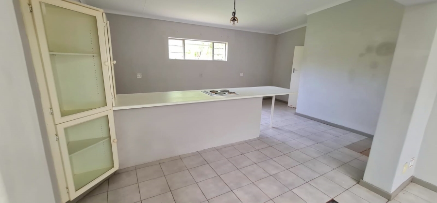 To Let Commercial Property for Rent in Boekenhoutskloof and surround Gauteng