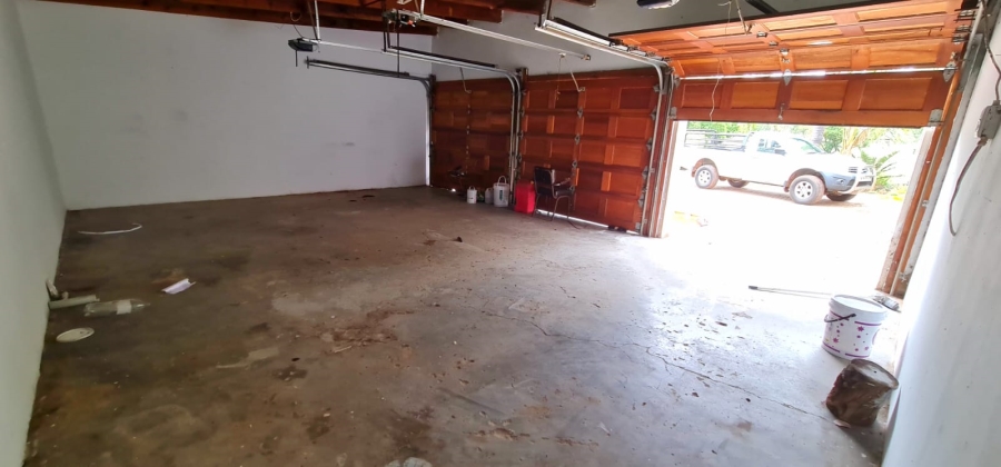 To Let Commercial Property for Rent in Boekenhoutskloof and surround Gauteng