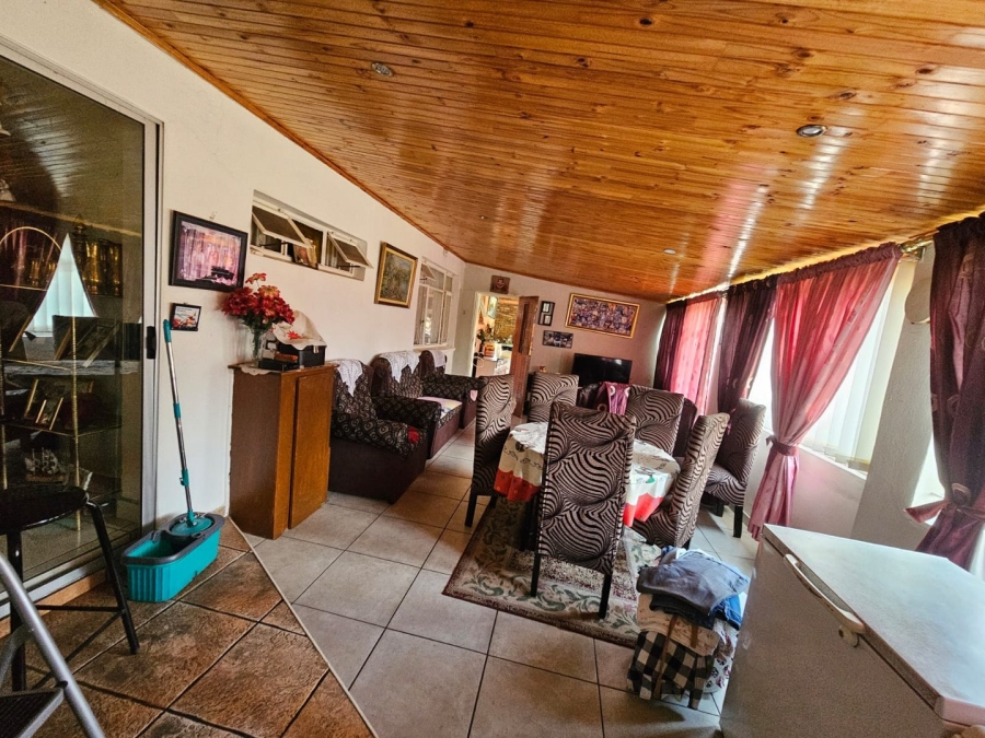 4 Bedroom Property for Sale in Visagie Park Gauteng