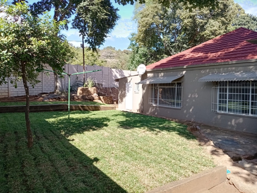 5 Bedroom Property for Sale in Silverton Gauteng
