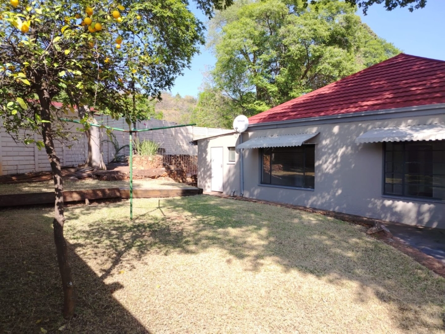 5 Bedroom Property for Sale in Silverton Gauteng