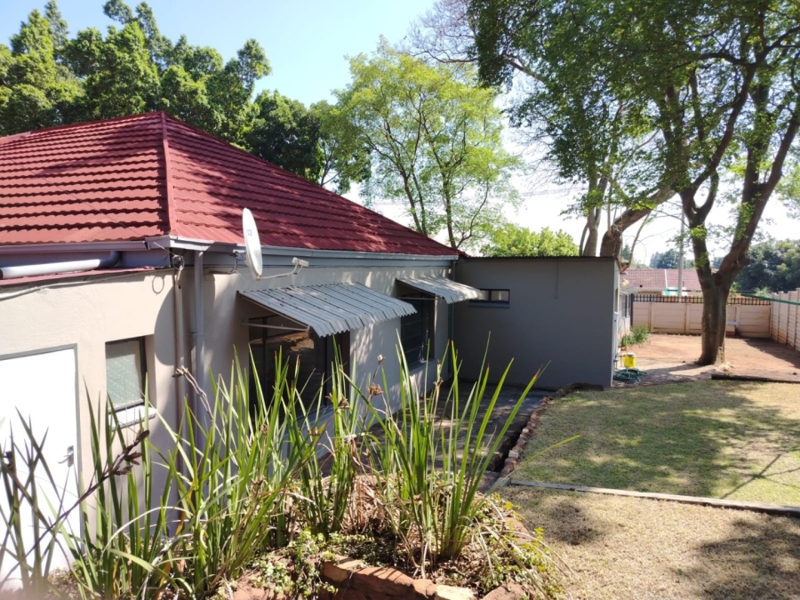5 Bedroom Property for Sale in Silverton Gauteng