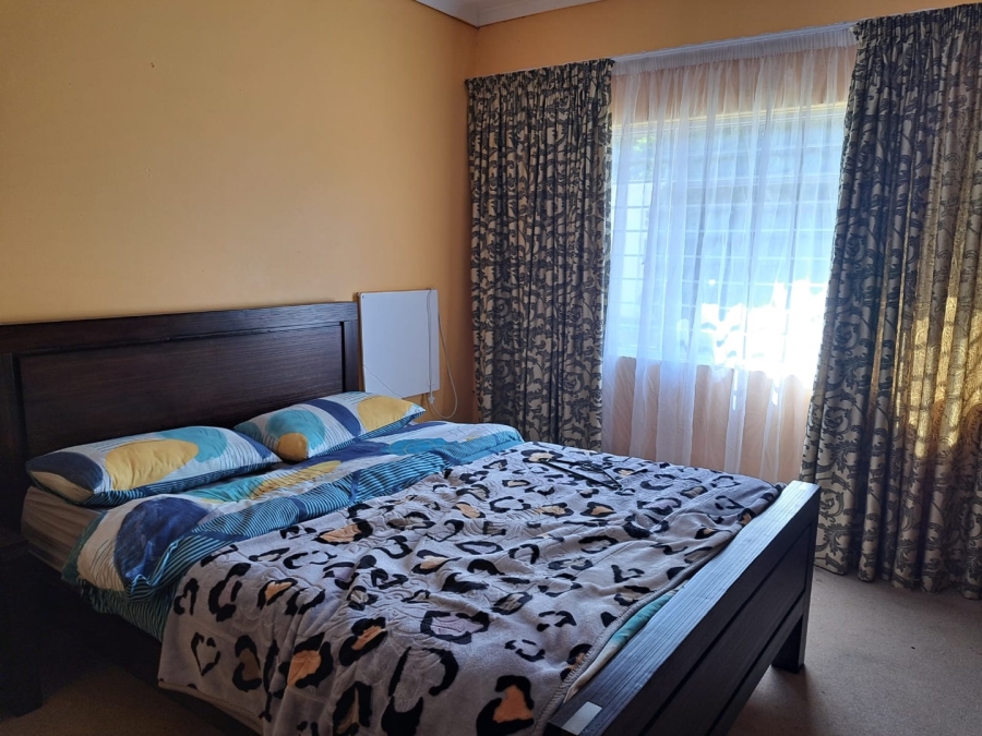 8 Bedroom Property for Sale in Waterkloof Ridge Gauteng