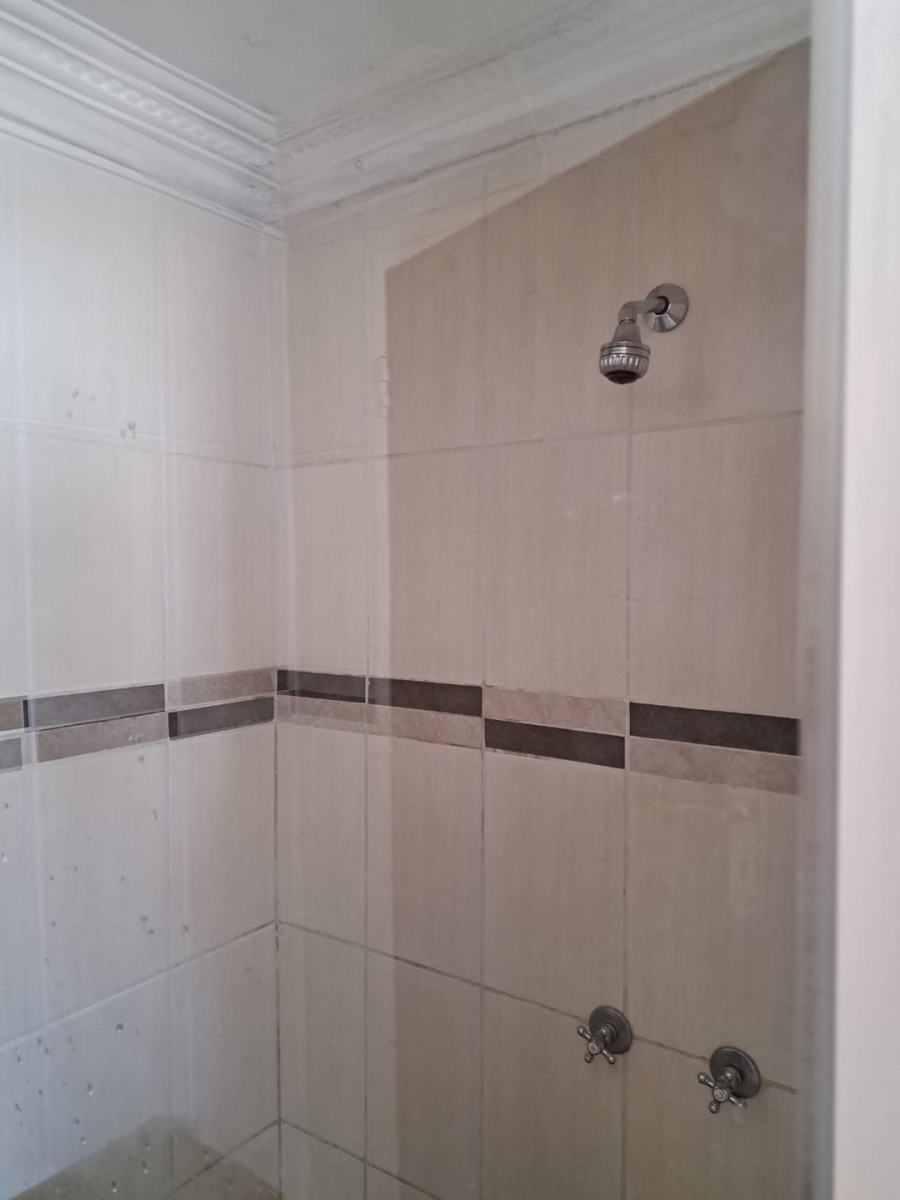 8 Bedroom Property for Sale in Waterkloof Ridge Gauteng