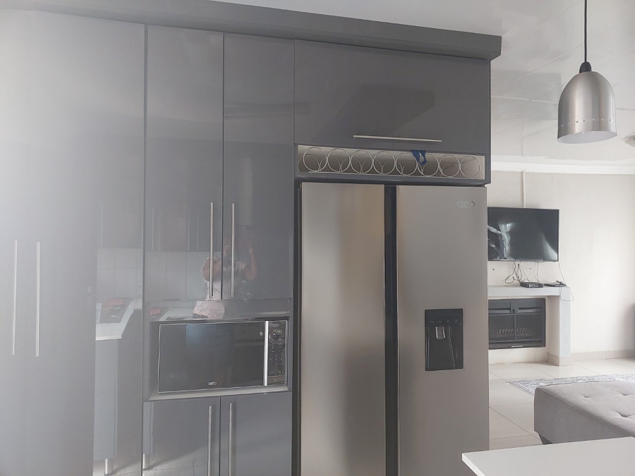 3 Bedroom Property for Sale in Amandasig Gauteng