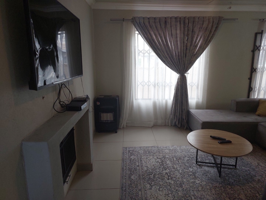 3 Bedroom Property for Sale in Amandasig Gauteng