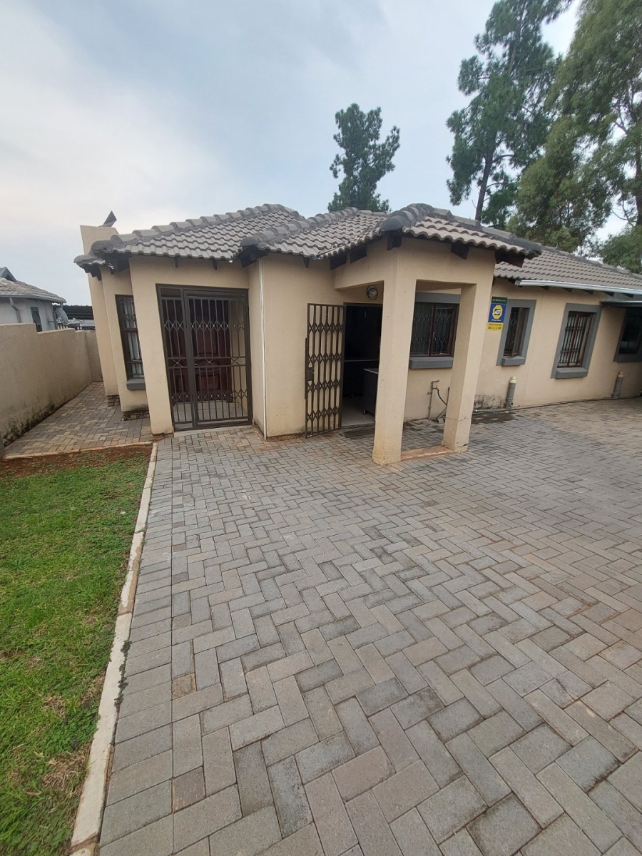 3 Bedroom Property for Sale in Amandasig Gauteng