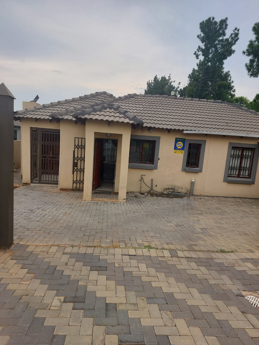 3 Bedroom Property for Sale in Amandasig Gauteng