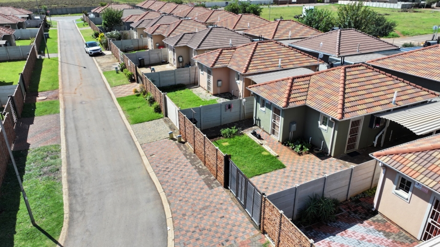 3 Bedroom Property for Sale in Sky City Gauteng