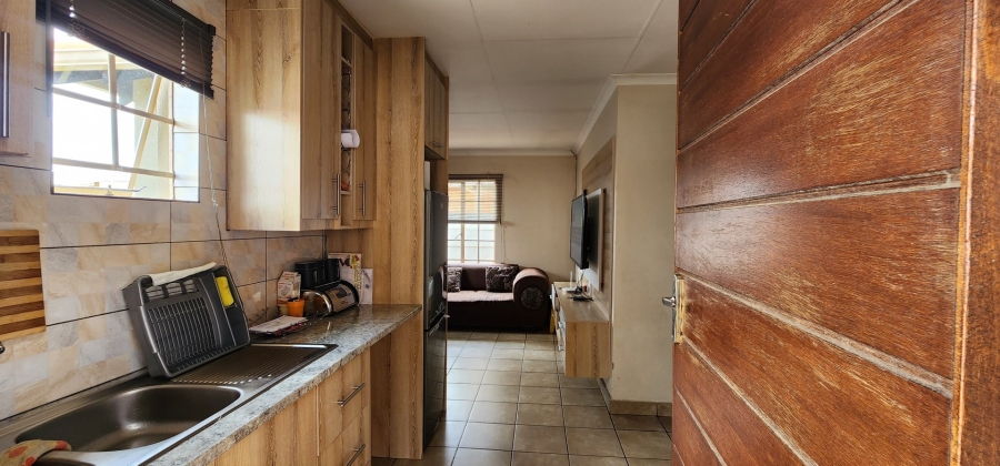 3 Bedroom Property for Sale in Sky City Gauteng