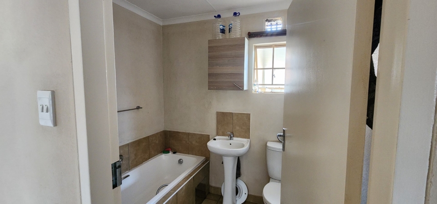 3 Bedroom Property for Sale in Sky City Gauteng