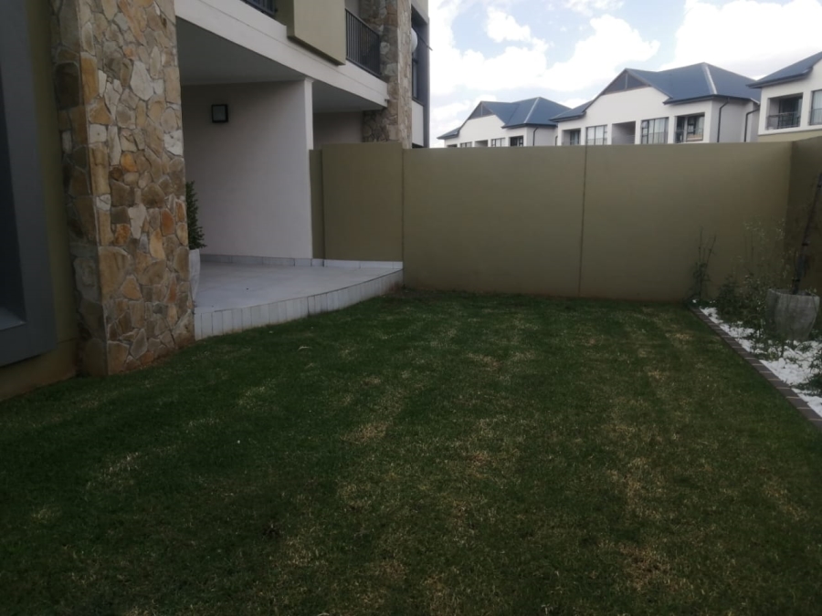 To Let 3 Bedroom Property for Rent in Waterfall Gauteng