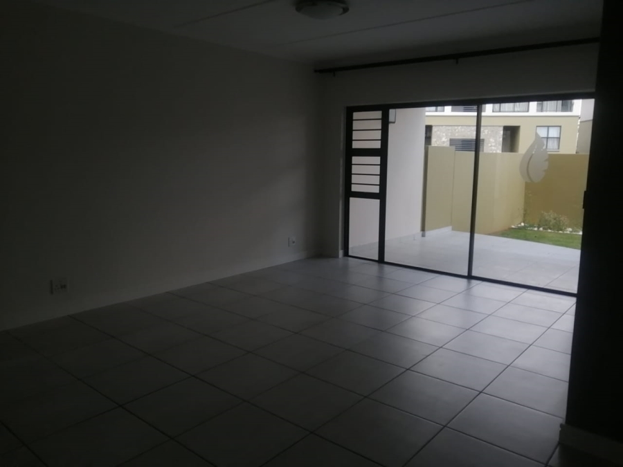 To Let 3 Bedroom Property for Rent in Waterfall Gauteng